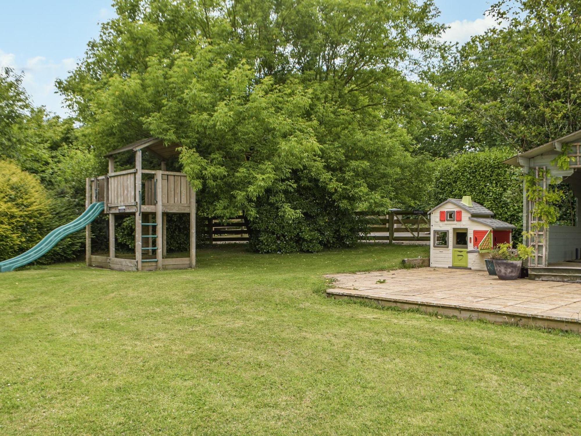 Rowan Cottage Walton West Exterior photo